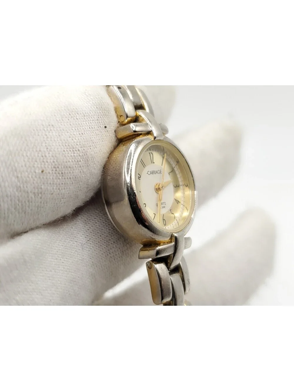 Carriage By Timex Quartz Watch Womens New Battery Round 18mm